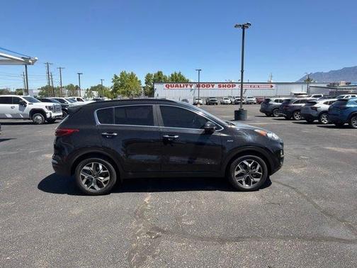 Red 2021 Kia Sportage EX