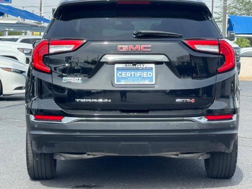 2023 GMC Terrain AT4