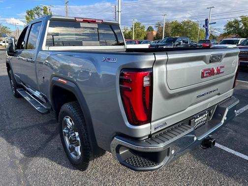 2026 GMC Sierra 2500 SLT