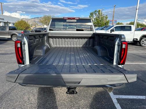 2026 GMC Sierra 2500 SLT