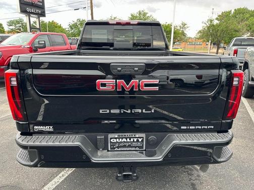 2025 GMC Sierra 2500 Denali