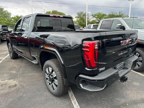 2025 GMC Sierra 2500 Denali