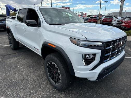 2026 GMC Canyon AT4