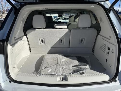 White 2026 Buick Enclave Avenir