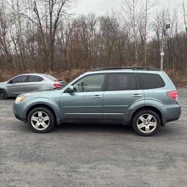 2010 Subaru Forester 2.5 X Premium