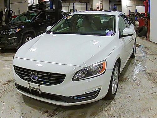 2016 Volvo S60 T5 Premier