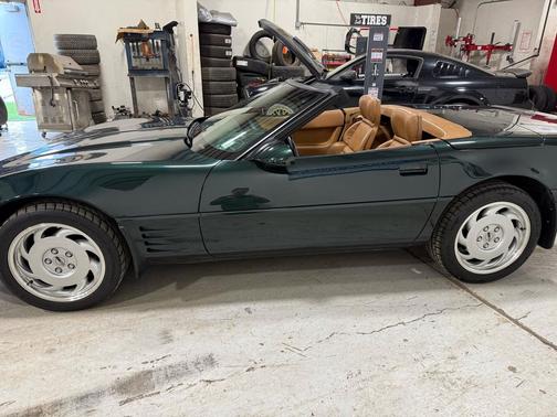 1991 Chevrolet Corvette Base