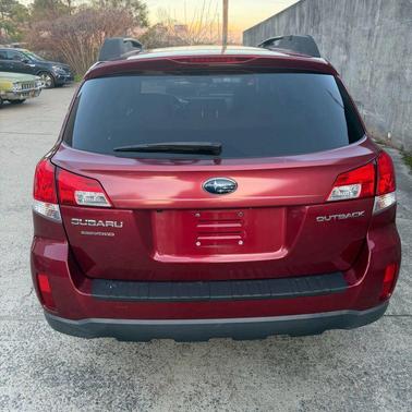 2013 Subaru Outback 2.5i Premium