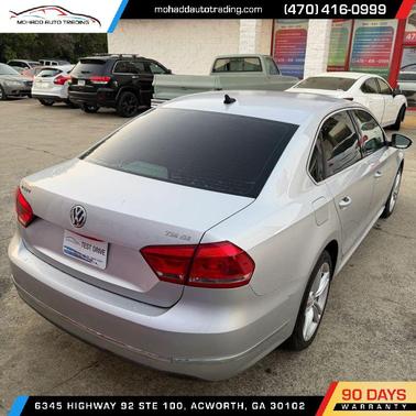 2012 Volkswagen Passat Base