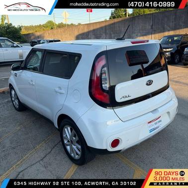 Clear White 2019 Kia Soul +