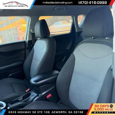 Clear White 2019 Kia Soul +