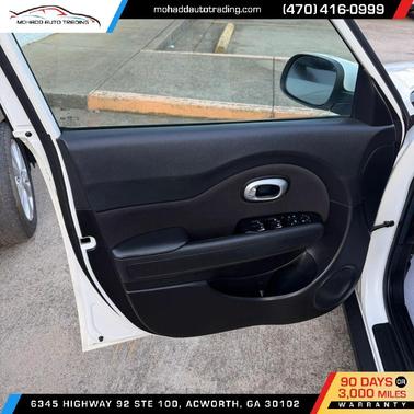 Clear White 2019 Kia Soul +