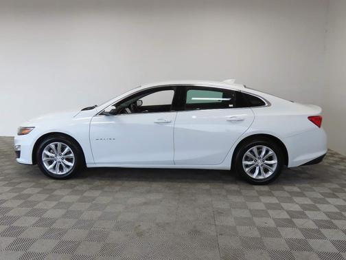 Summit White 2023 Chevrolet Malibu LT