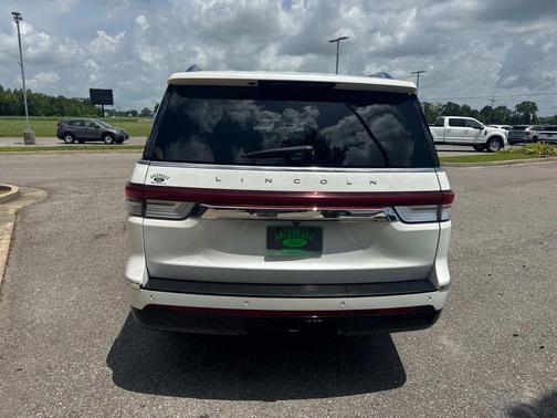 2023 Lincoln Navigator Reserve