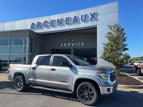 2018 Toyota Tundra SR5