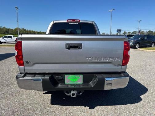 2018 Toyota Tundra SR5