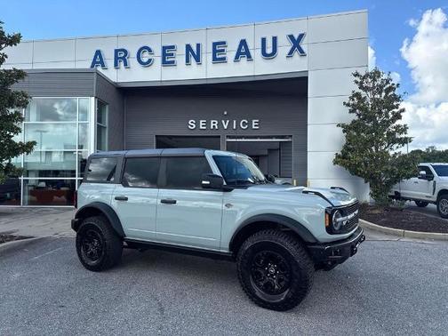 2023 Ford Bronco WILDTRAK
