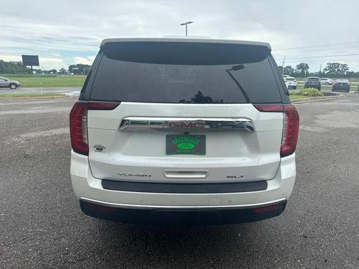 2021 GMC Yukon XL SLT