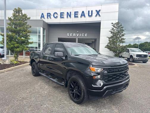 2024 Chevrolet Silverado 1500 Custom