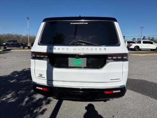 2023 Jeep Grand Wagoneer SERIES III