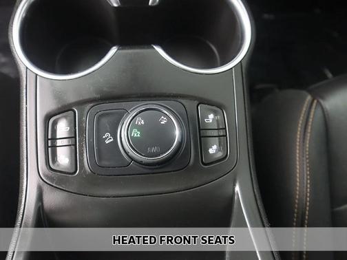 Photo 4 of 43 of 2019 GMC Terrain SLT
