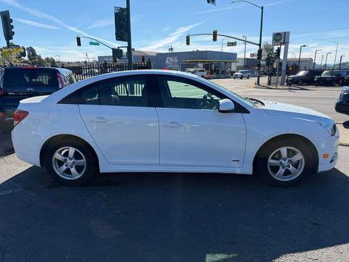 2013 Chevrolet Cruze 1LT