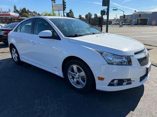 2013 Chevrolet Cruze 1LT