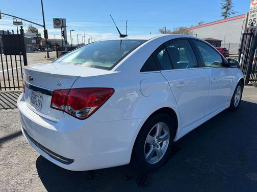 2013 Chevrolet Cruze 1LT