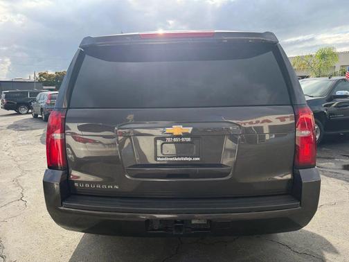 2018 Chevrolet Suburban LT