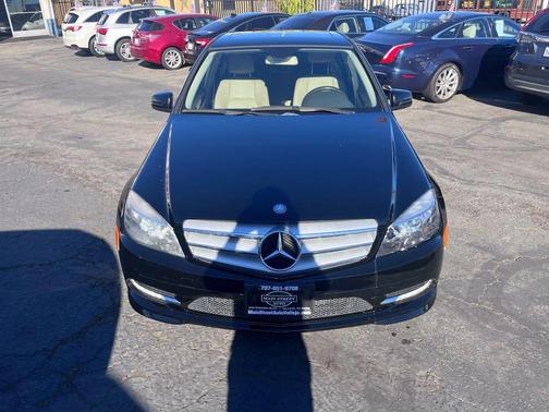 2011 Mercedes-Benz C-Class Sport