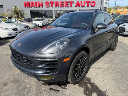 2017 Porsche Macan GTS