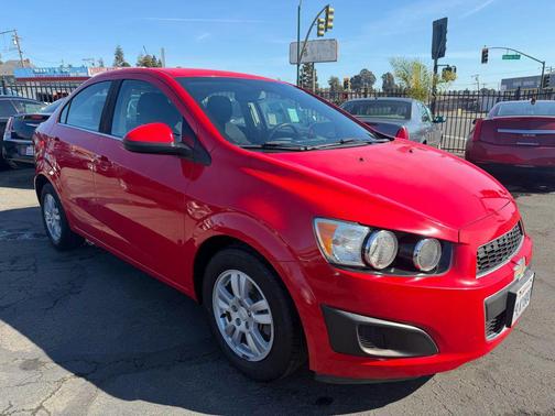 2015 Chevrolet Sonic LT
