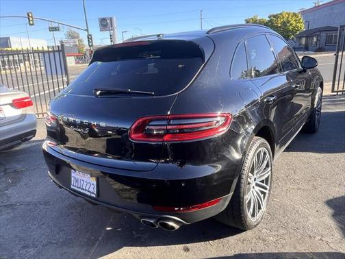 2016 Porsche Macan S
