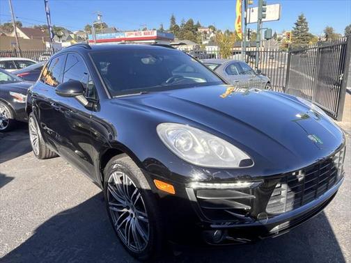 2016 Porsche Macan S