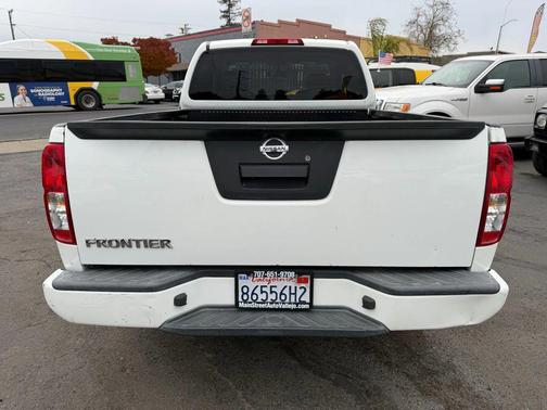 2018 Nissan Frontier S