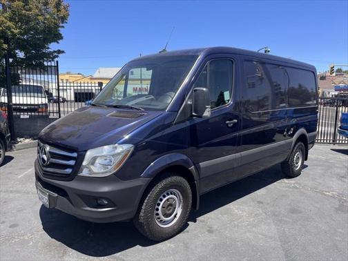 2017 Mercedes-Benz Sprinter 2500 Standard Roof