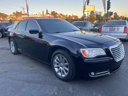 2013 Chrysler 300 S