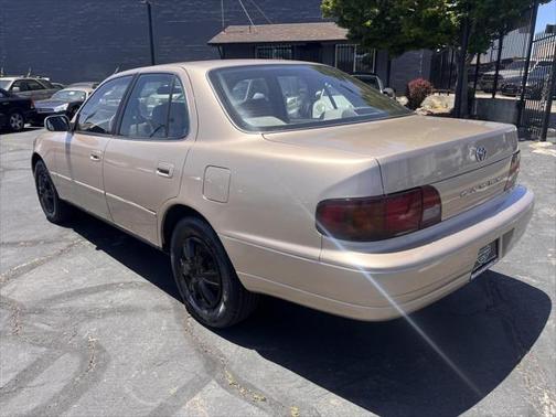 1996 Toyota Camry LE
