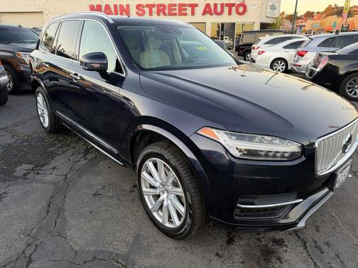 2016 Volvo XC90 Hybrid T8 Inscription