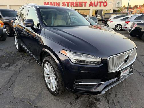 2016 Volvo XC90 Hybrid T8 Inscription