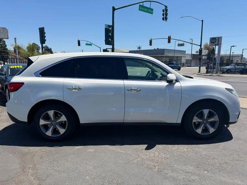 White 2016 Acura MDX SH-AWD