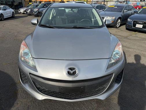 2012 Mazda Mazda3 i Touring