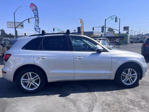 2013 Audi Q5 2.0T Premium