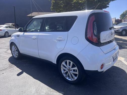 2018 Kia Soul +