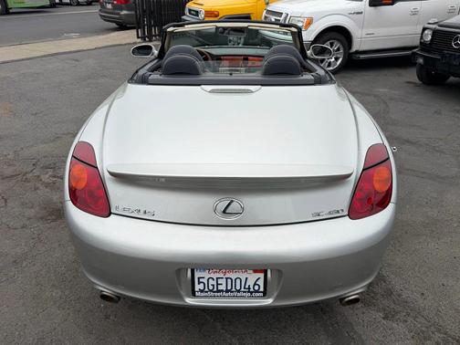 2004 Lexus SC 430 Base