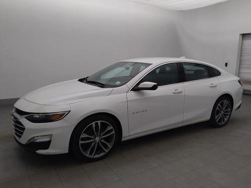 Summit White 2022 Chevrolet Malibu FWD LT