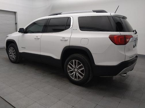 2019 GMC Acadia SLE-2