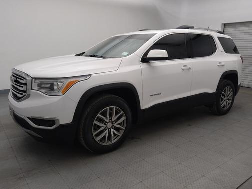 2019 GMC Acadia SLE-2