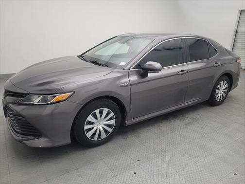 2019 Toyota Camry Hybrid LE
