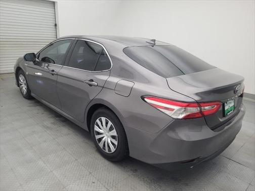 2019 Toyota Camry Hybrid LE